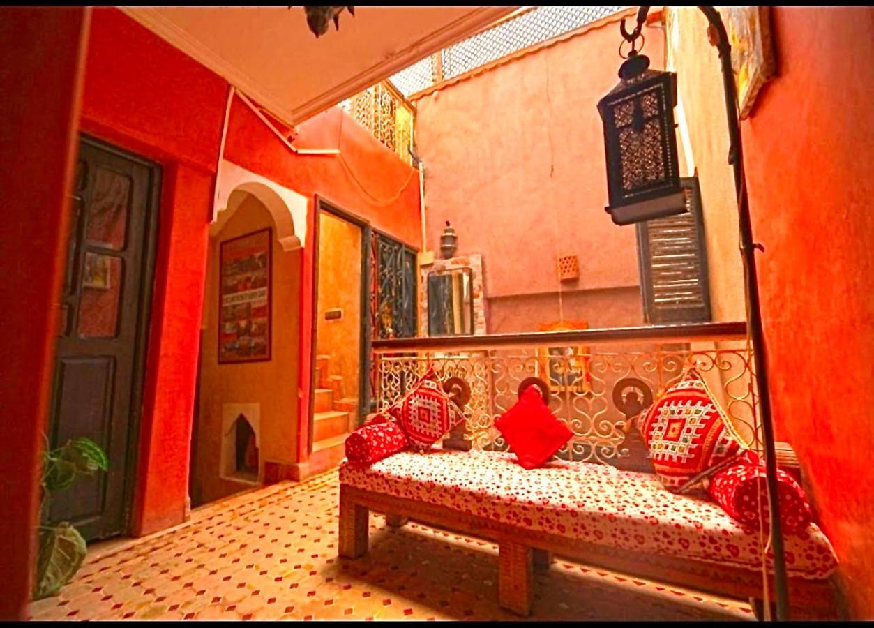 Riad Maison Aicha Hotel Marrakesh Exterior photo