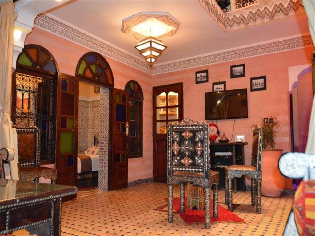 Riad Maison Aicha Hotel Marrakesh Exterior photo